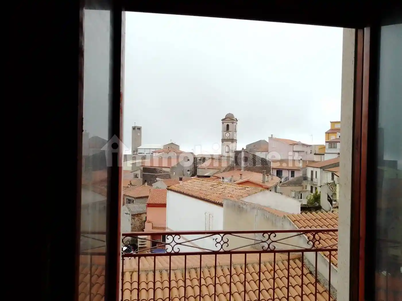Appartamento in vendita a Anela