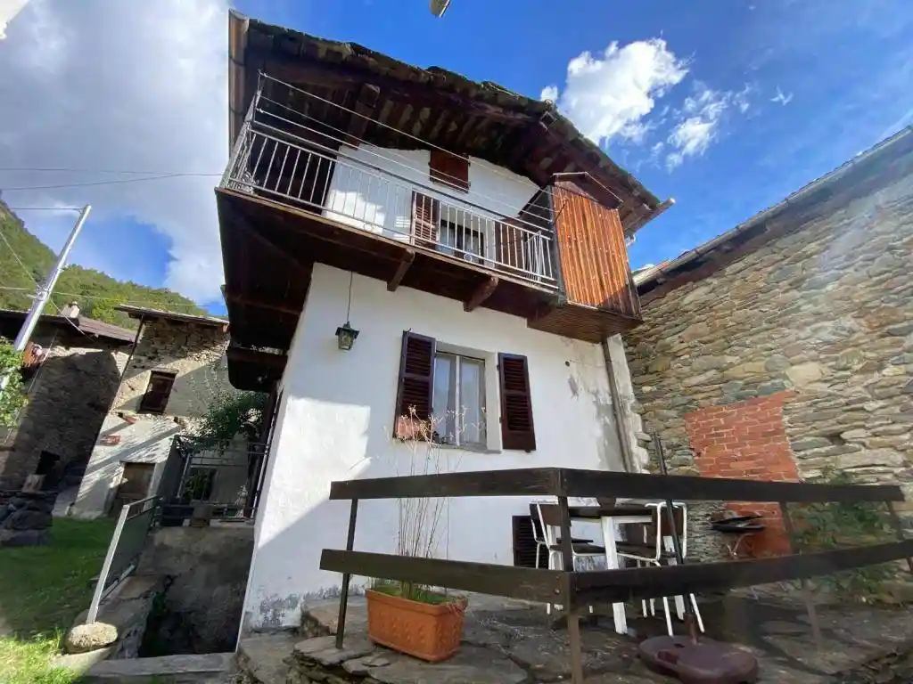 Casa indipendente in vendita a Roure