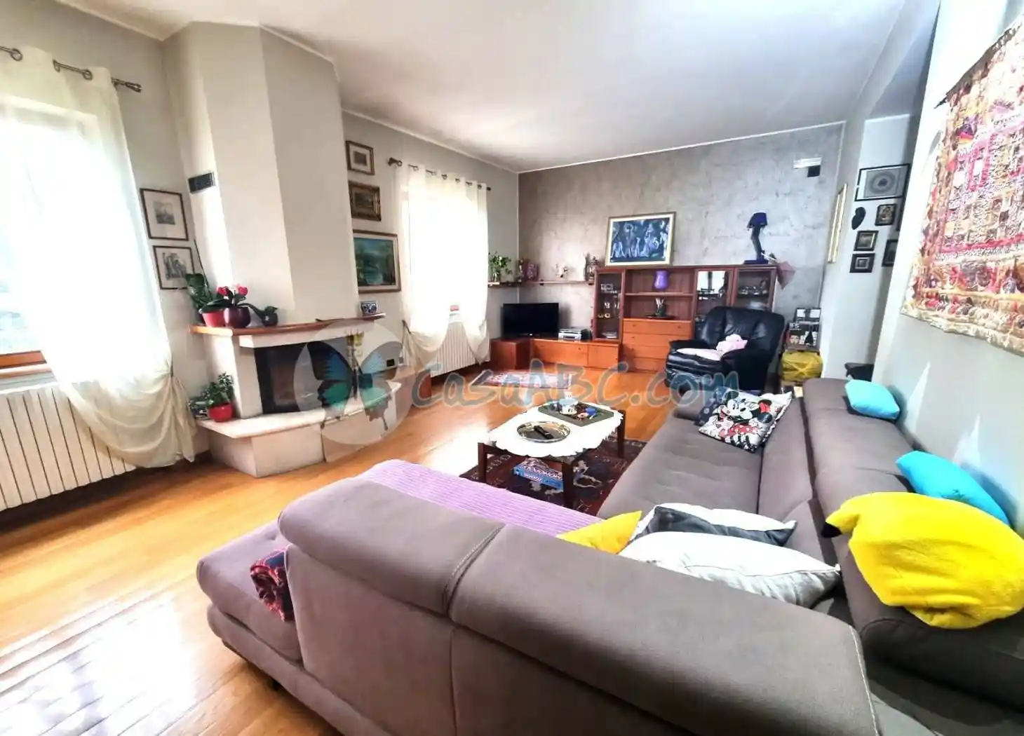 Villa in vendita a Calcinate