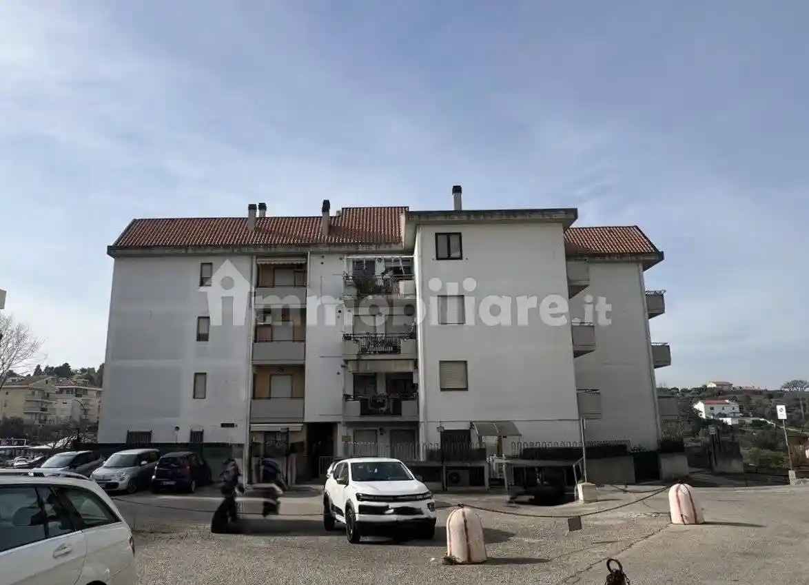 Quadrilocale Circonvallazione istoniense, Viadotto Istonia, Corso G. Garibaldi, V. San Michele, Vasto - foto 2