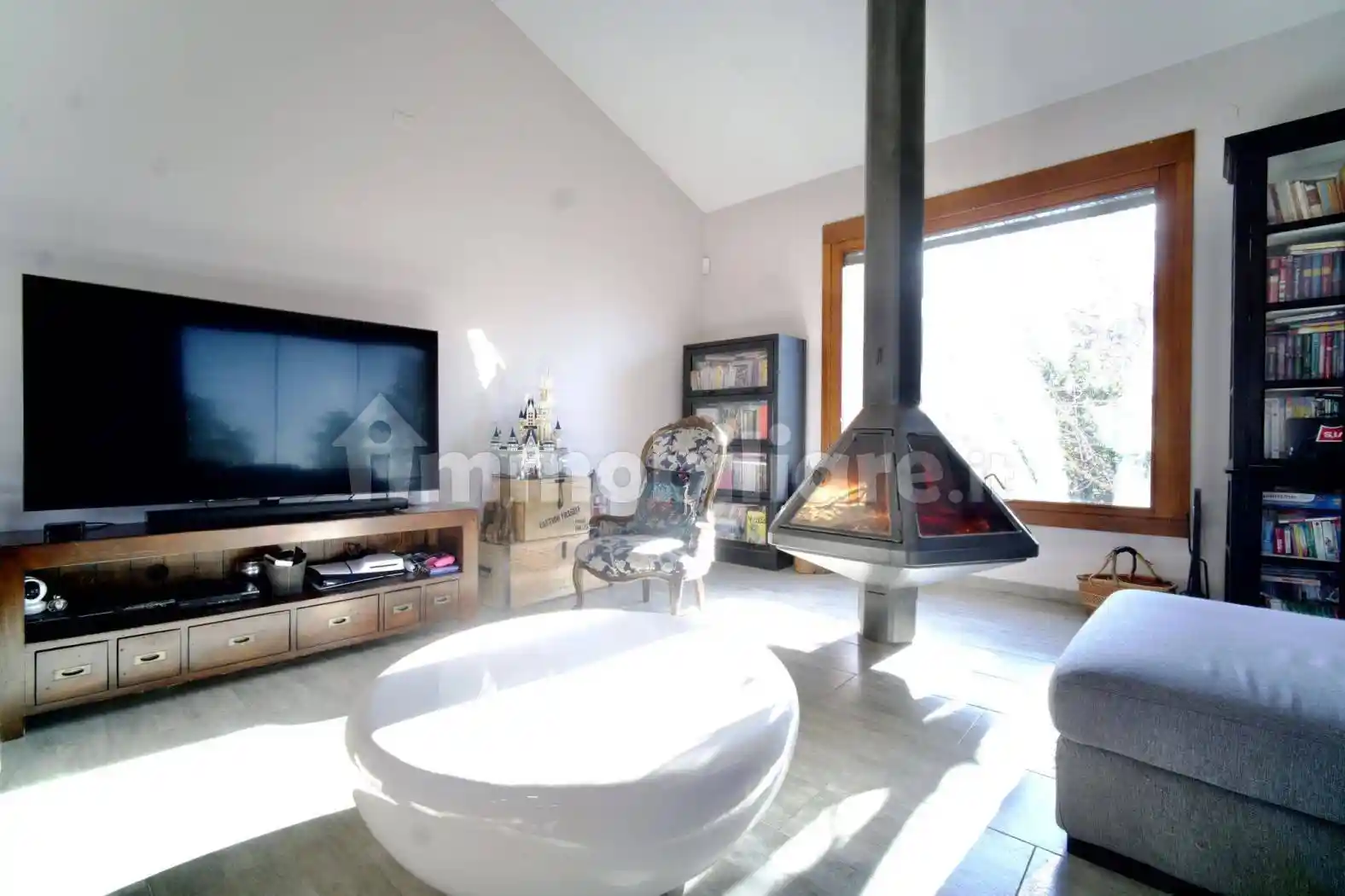 Villa in vendita a Reggello