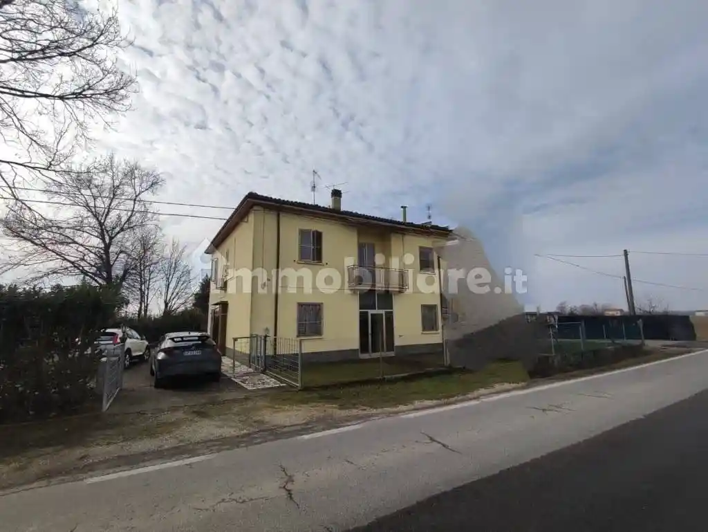 Villa in vendita a Conselice