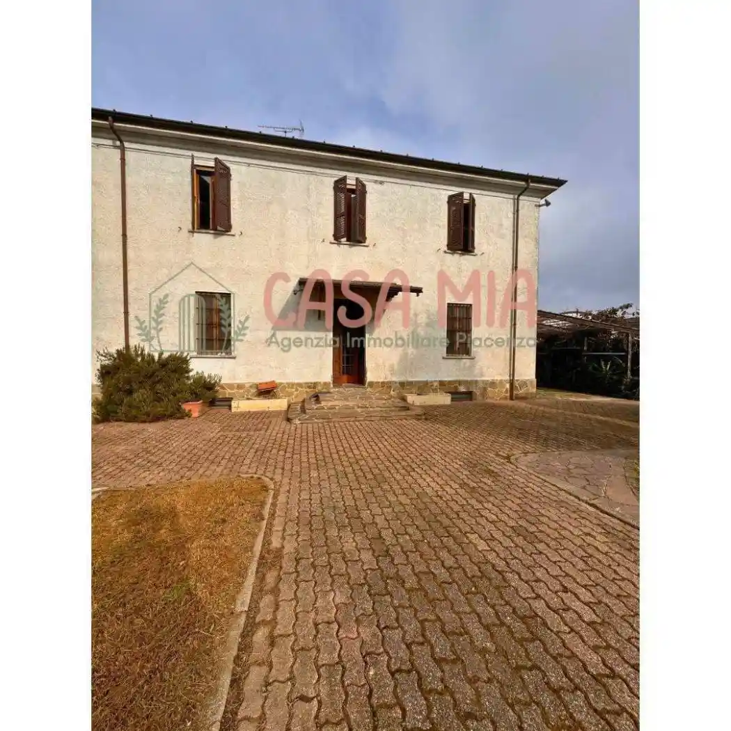 Villa in vendita a Rottofreno