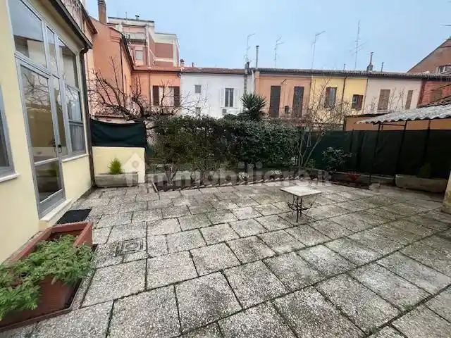 Casa indipendente in vendita a Pesaro