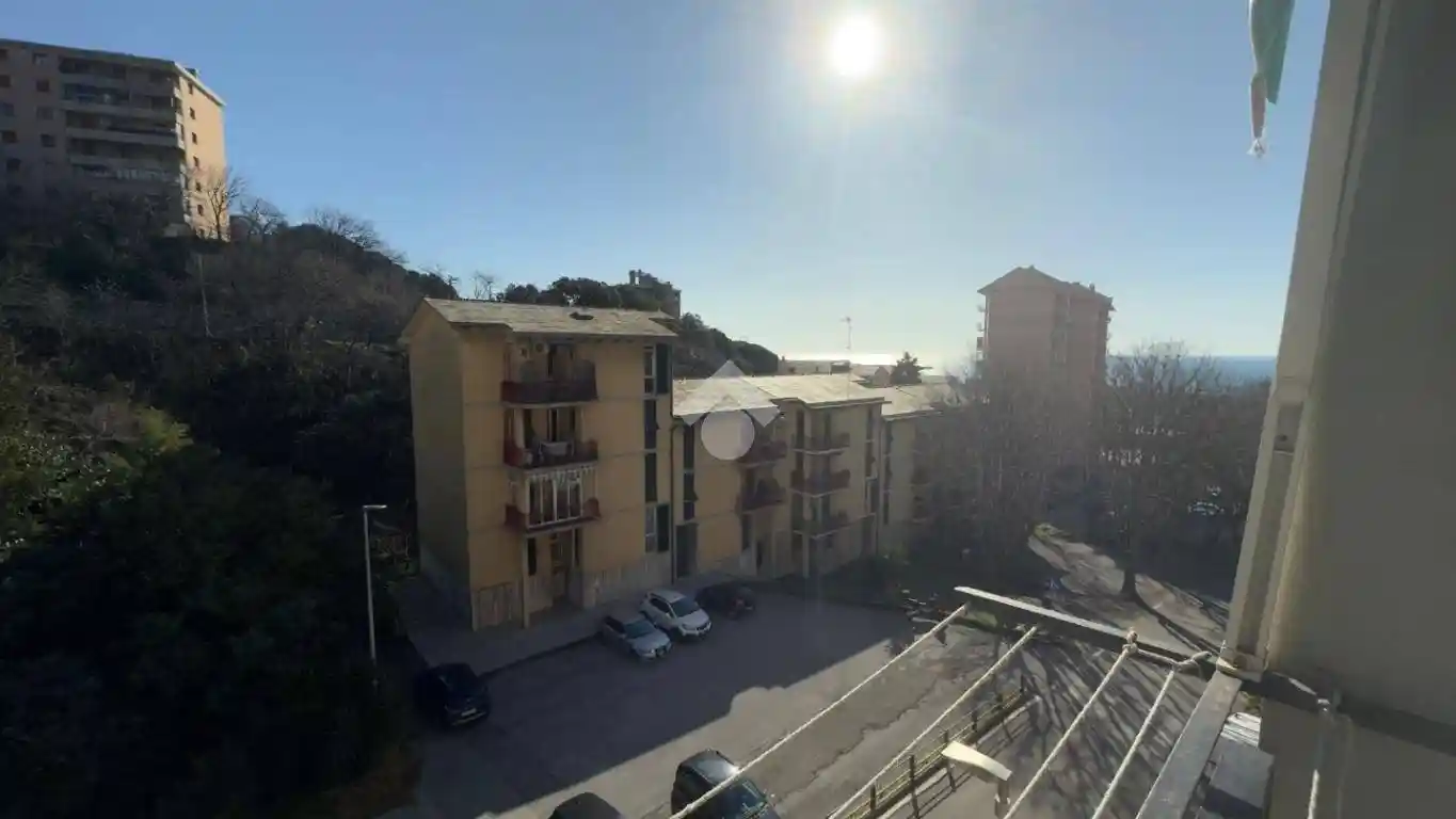 Appartamento in vendita a Genova