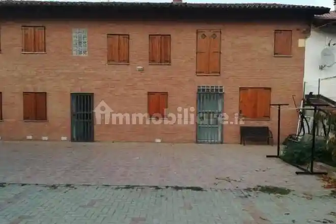 Villa in vendita a San Salvatore Monferrato