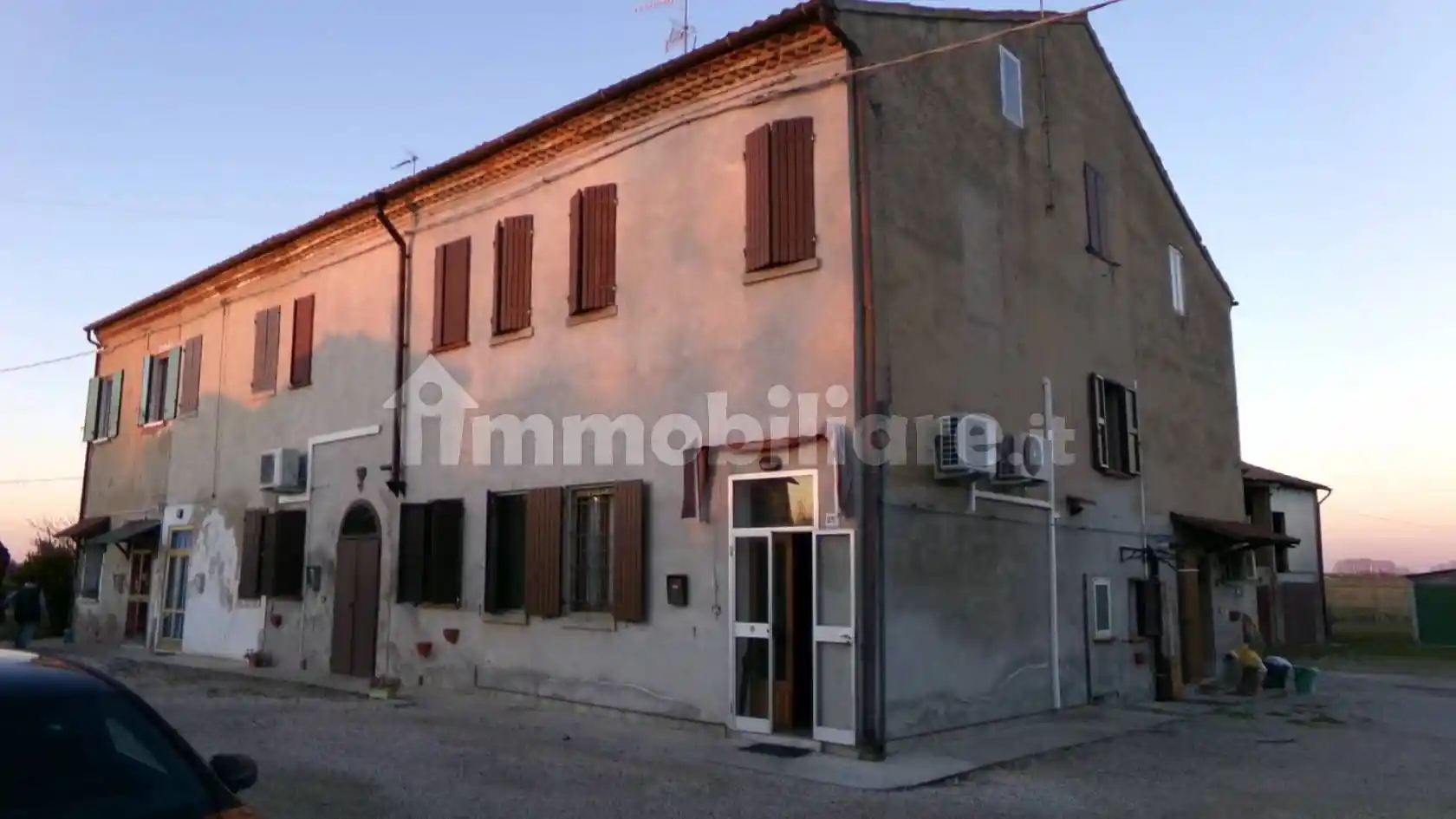 Casa indipendente in vendita a Ferrara