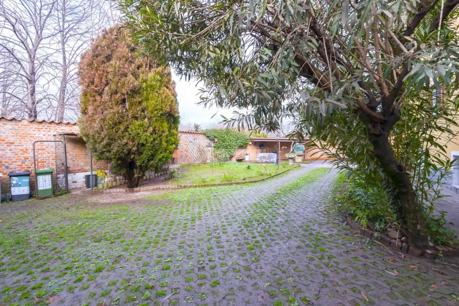 Villa unifamiliare via Bisceglie 80, Bisceglie, Milano - foto 2