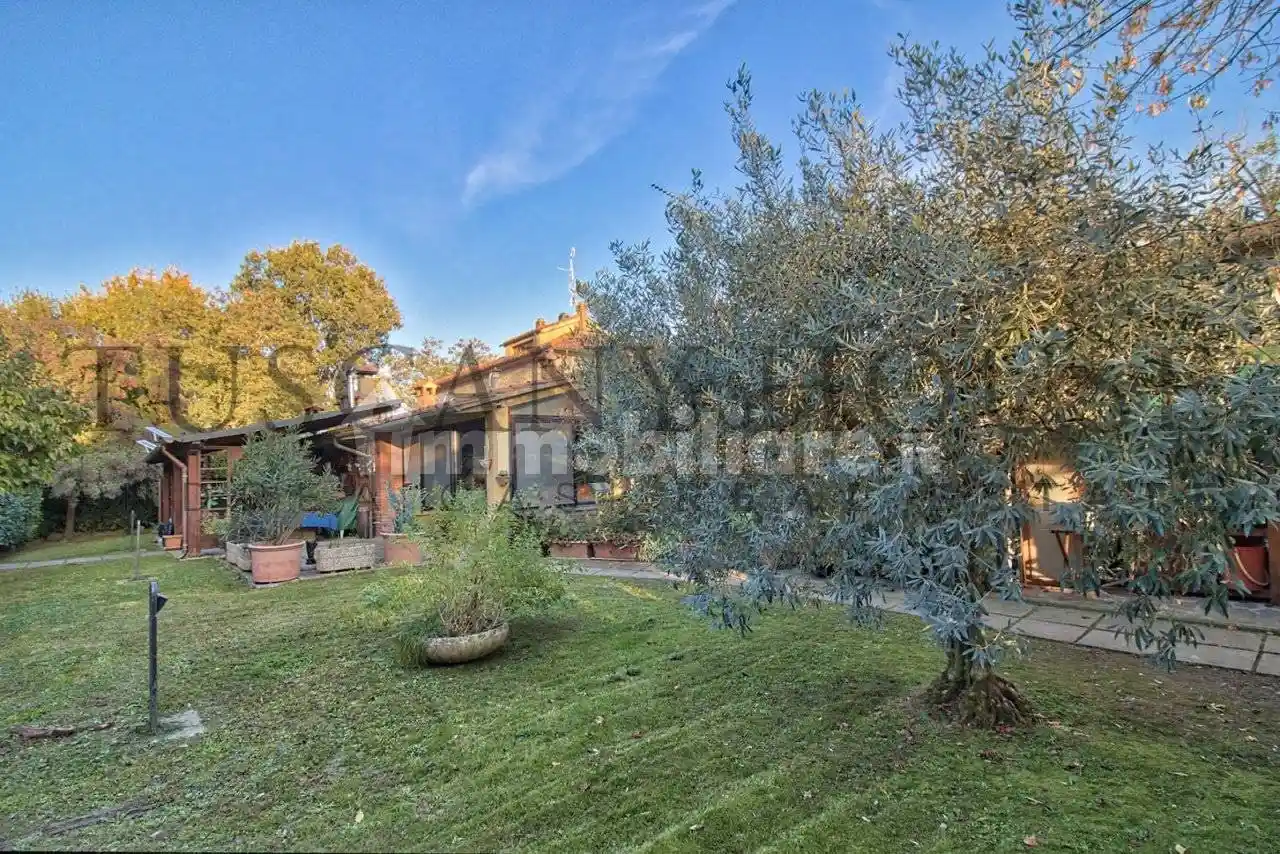 Terratetto unifamiliare 270 m², buono stato, Giovi, Arezzo - foto 5