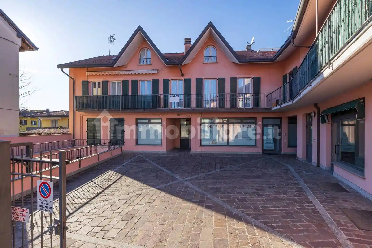 Appartamento in vendita a Venegono Superiore