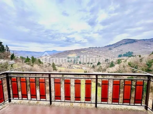 Appartamento in vendita a Lizzano in Belvedere