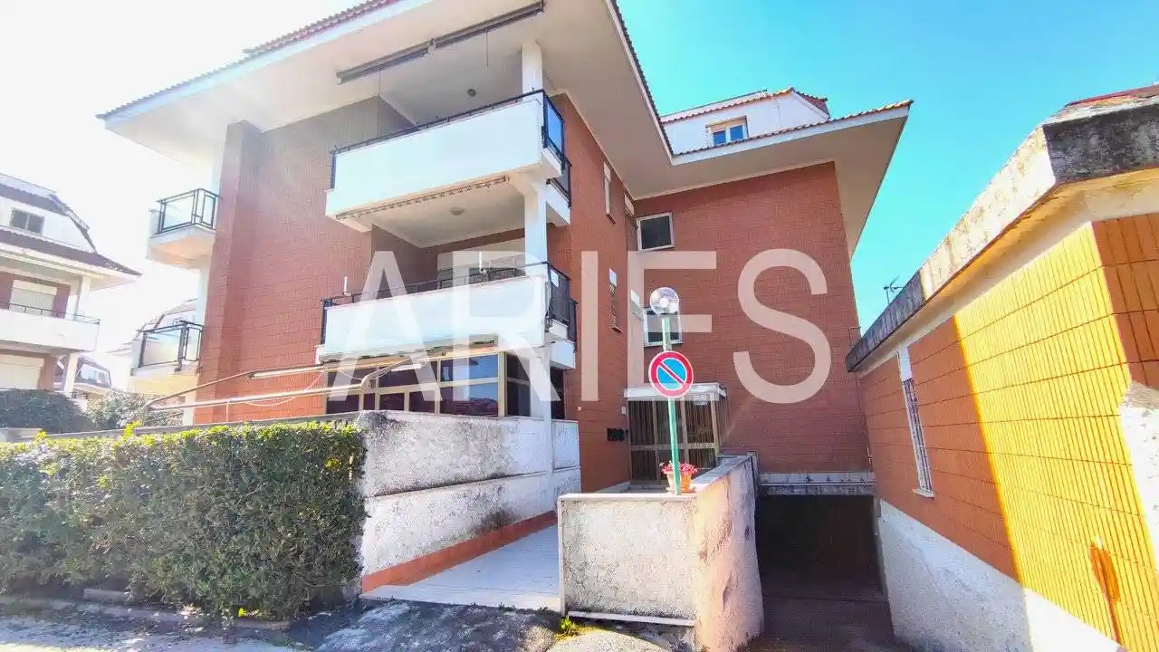 Appartamento in vendita a Ardea