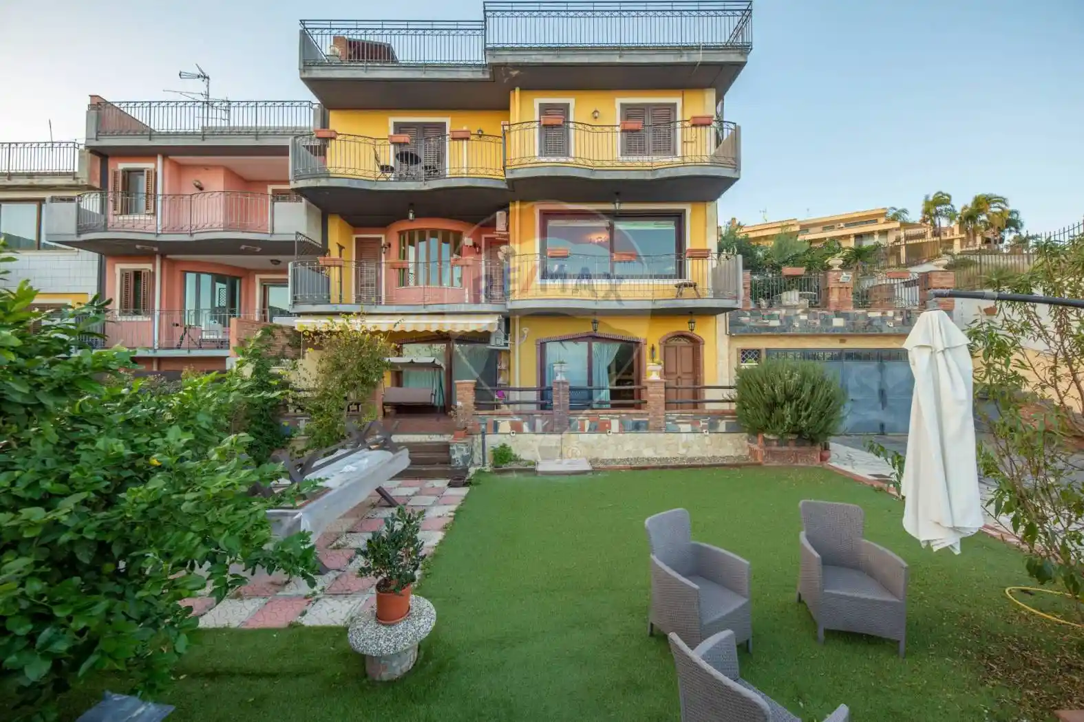 Villetta a schiera in vendita a Aci Catena