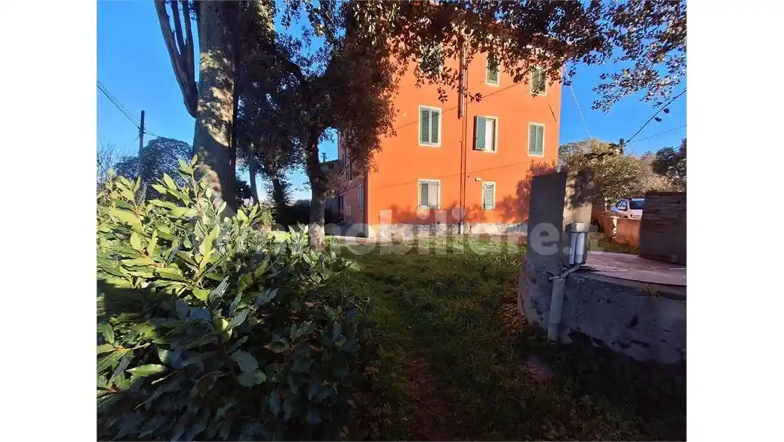 Appartamento in vendita a Uzzano