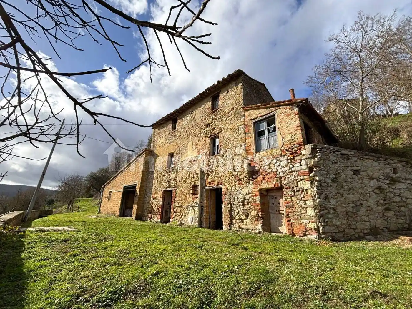Rustico - Casale in vendita a Piegaro