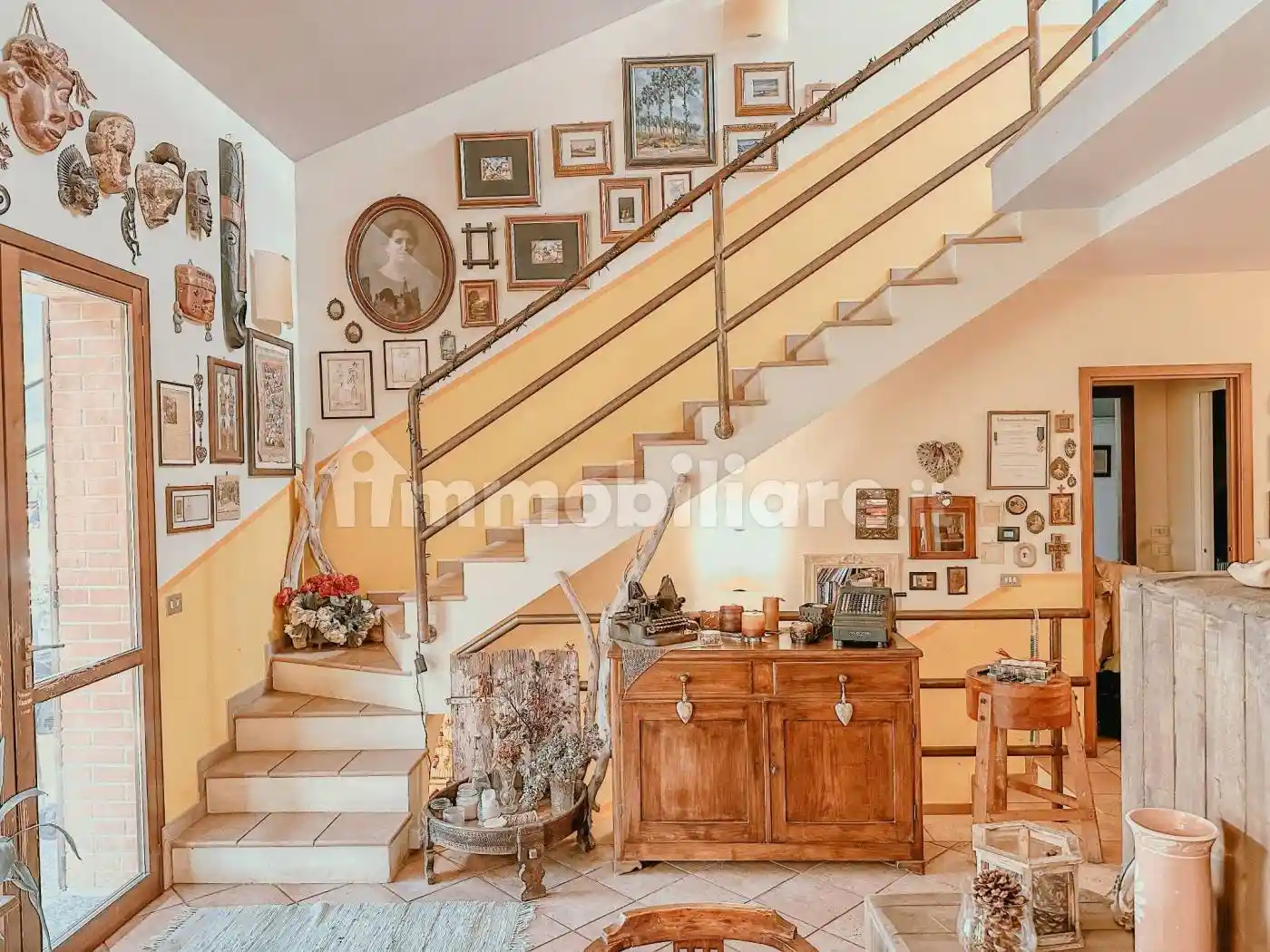 Villa in vendita a Montechiarugolo