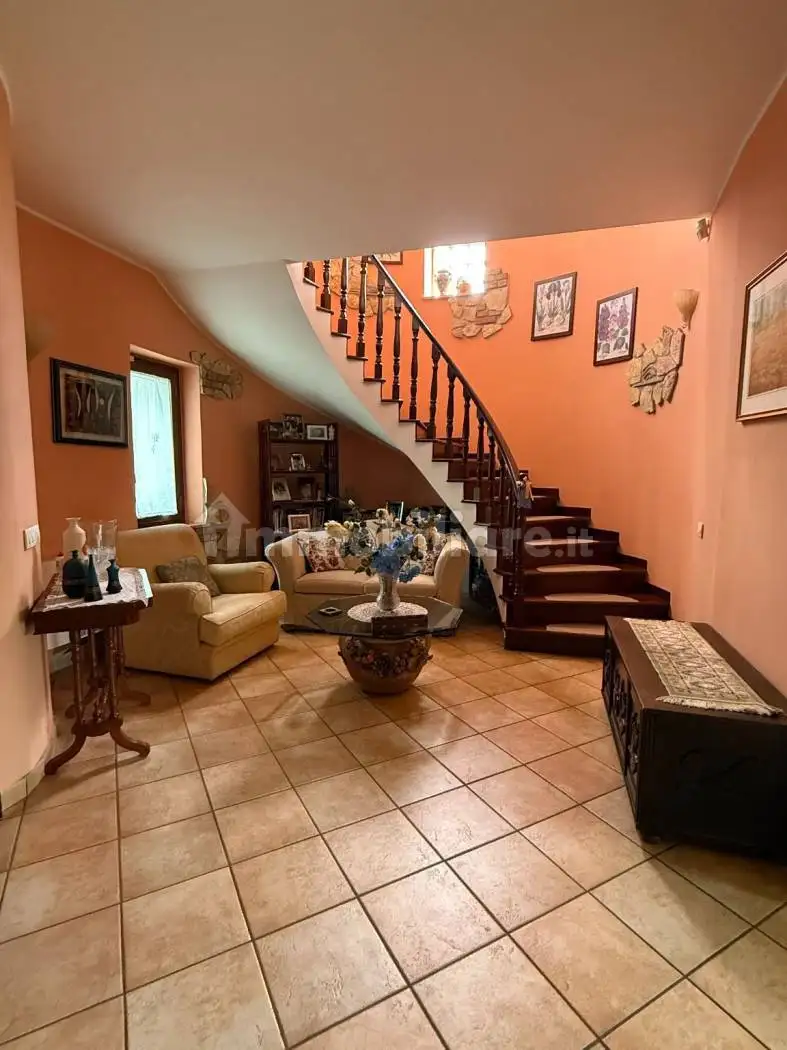 Villa in vendita a Settingiano