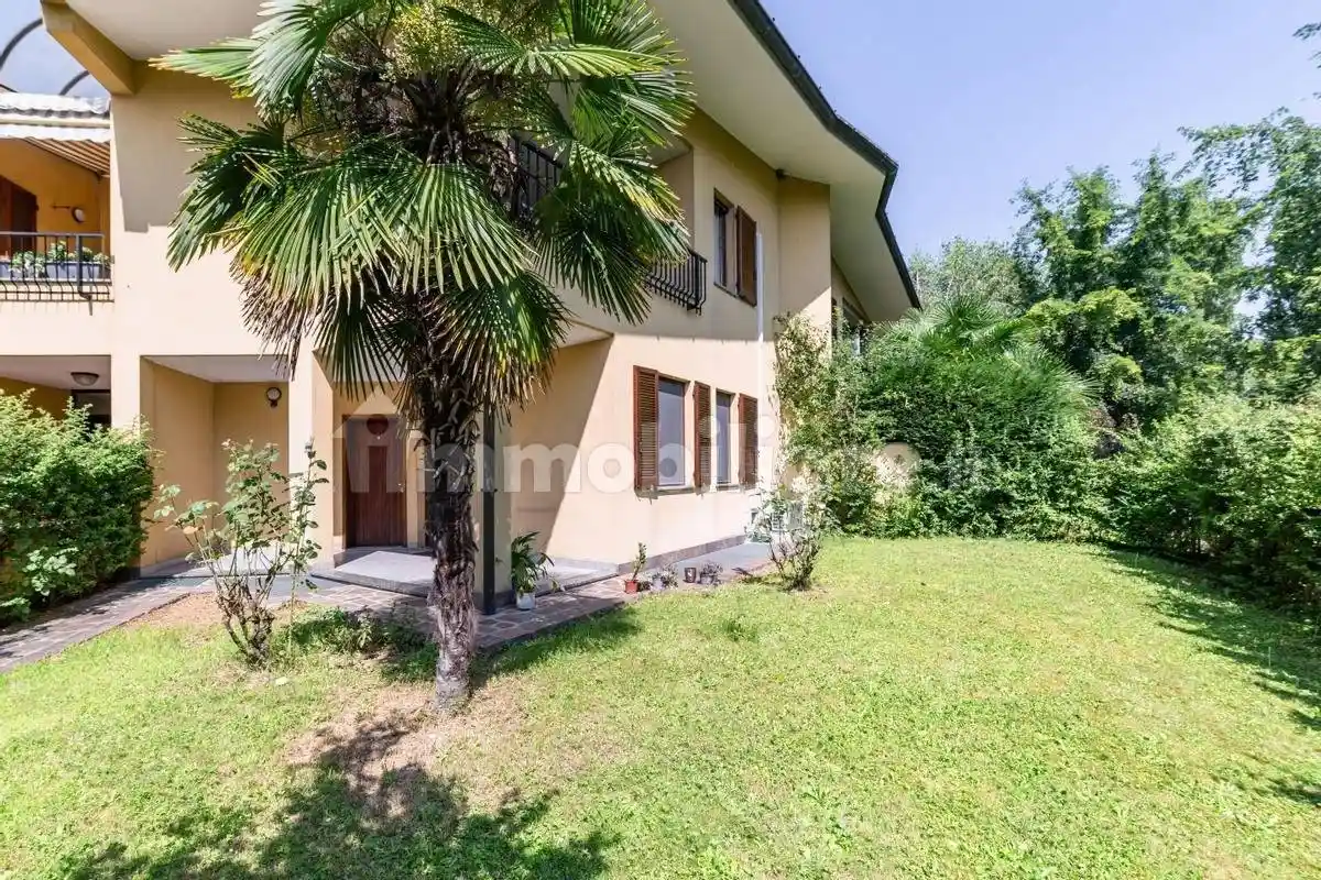 Villetta a schiera in vendita a Carnate