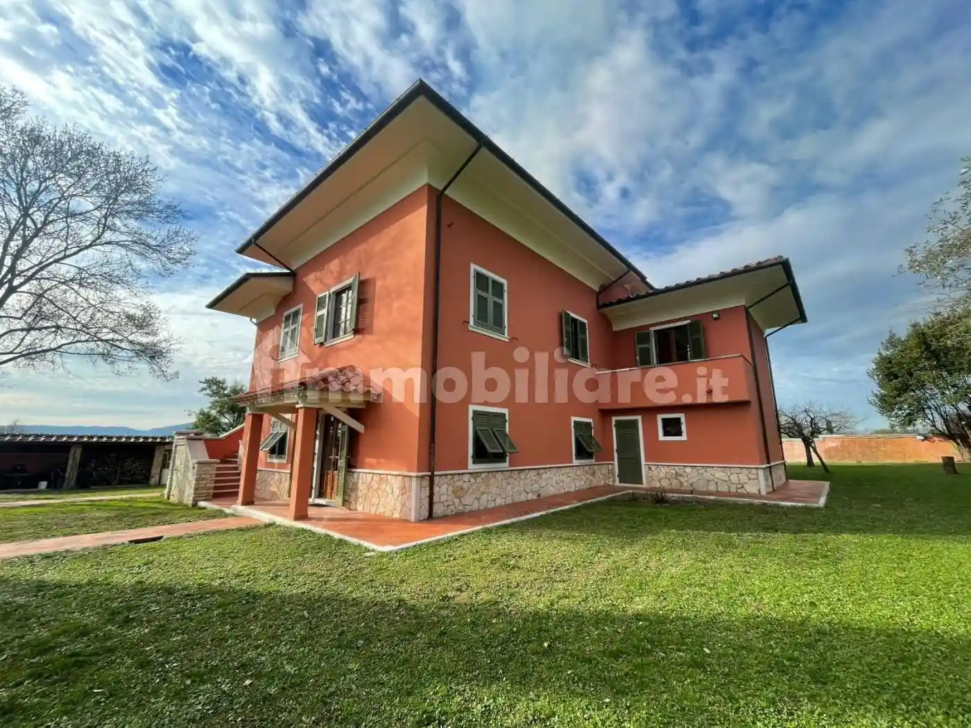 Villa in vendita a Castelnuovo Magra