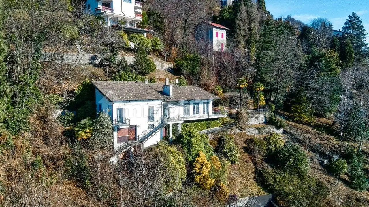 Villa unifamiliare via battaglione alpini di intra 22, Centro, Bee - foto 3