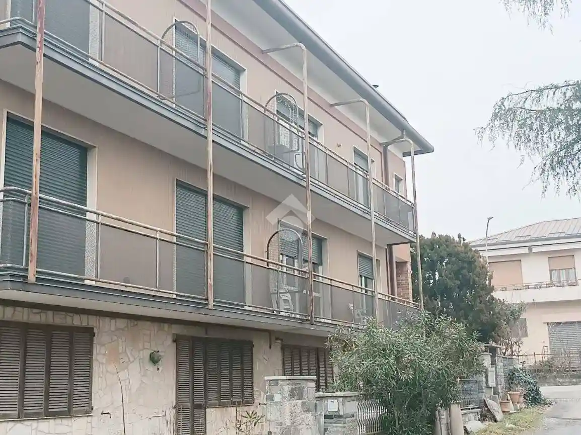 Appartamento in vendita a Lentate sul Seveso