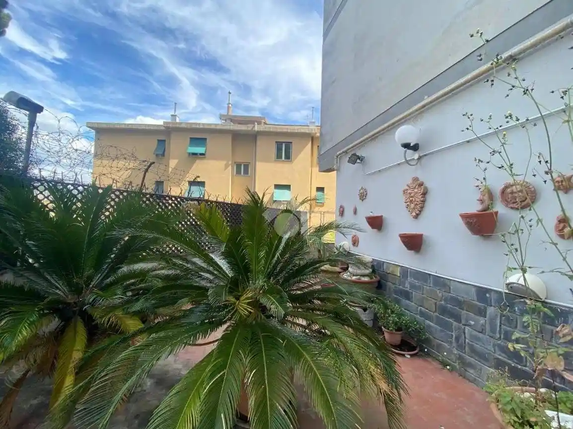 Appartamento in vendita a Genova