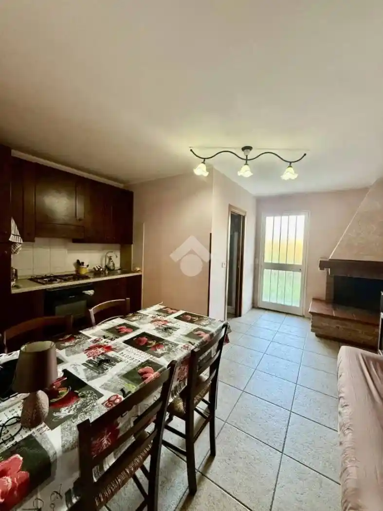 Quadrilocale corso XXI gennaio, Montecchio, Vallefoglia - foto 2