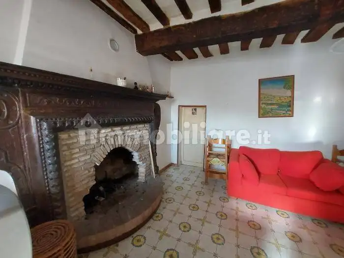 Rustico - Casale in vendita a San Lorenzo in Campo