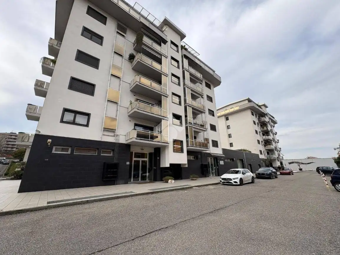Appartamento in vendita a Cosenza