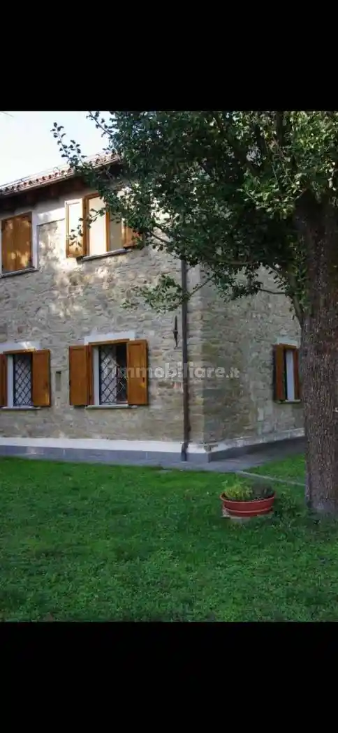 Villa in affitto a Castel di Casio