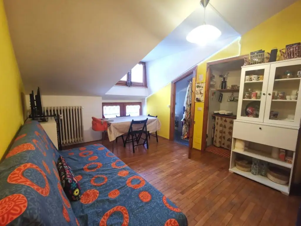 Appartamento in vendita a Prali