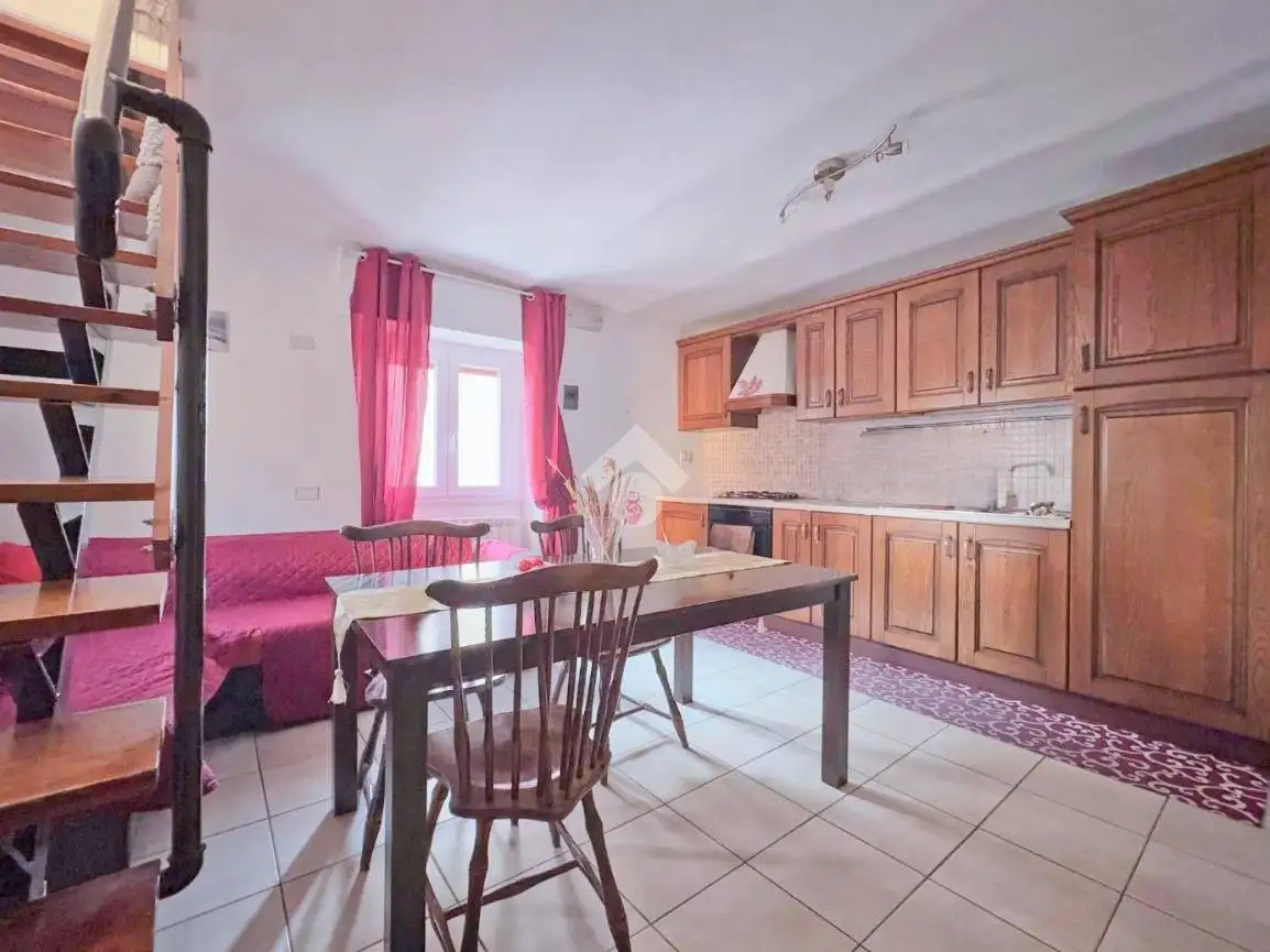 Casa indipendente in vendita a Città Sant'Angelo
