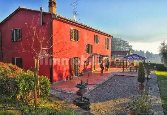 Rustico - Casale in vendita a Treviso