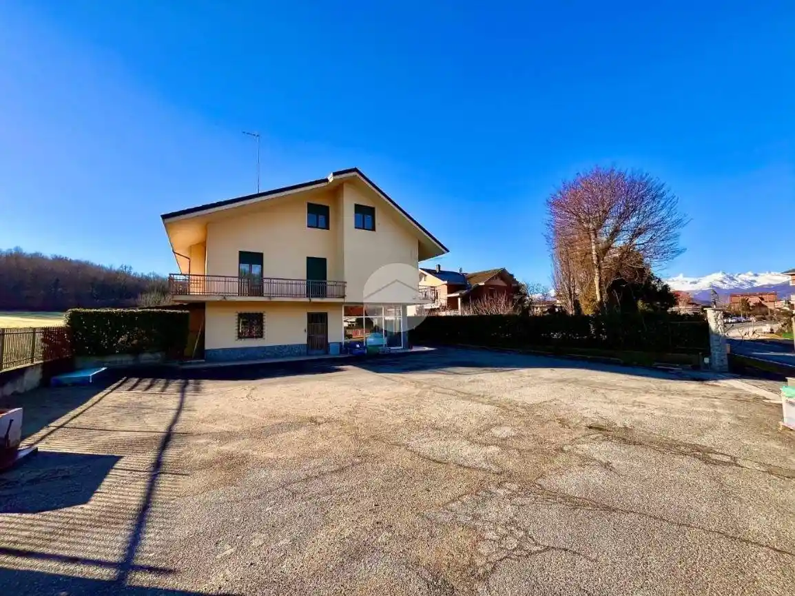 Villa in vendita a Rosta