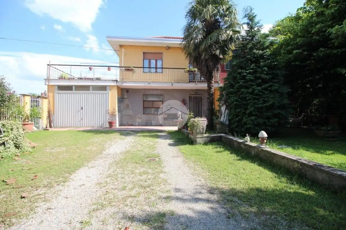Villa in vendita a Moncalieri