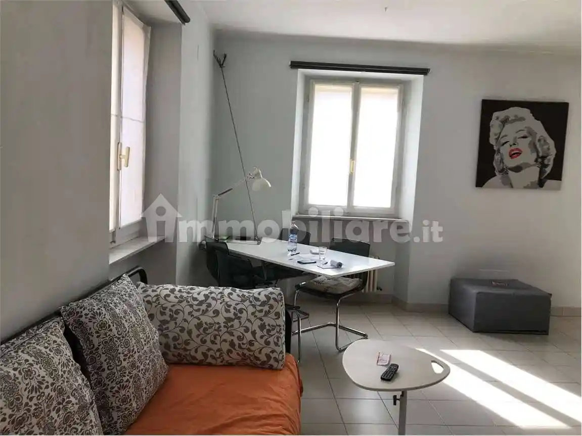 Trilocale ottimo stato, terzo piano, Corsi, Ancona - foto 2