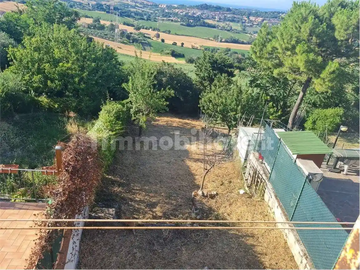 Terratetto unifamiliare 150 m², da ristrutturare, Baraccola - Aspio, Ancona - foto 3