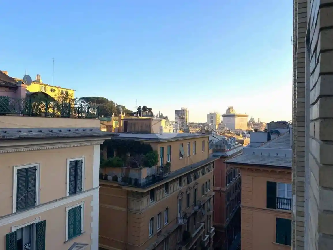 Appartamento in vendita a Genova