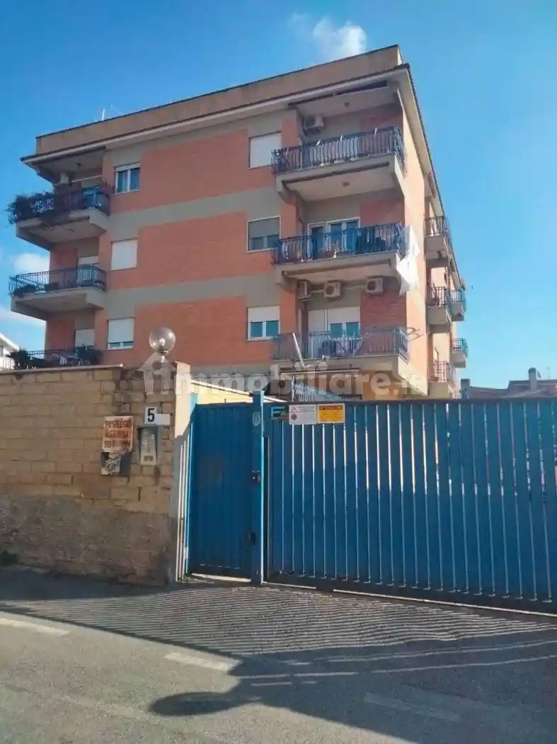 Appartamento in vendita a Genzano di Roma