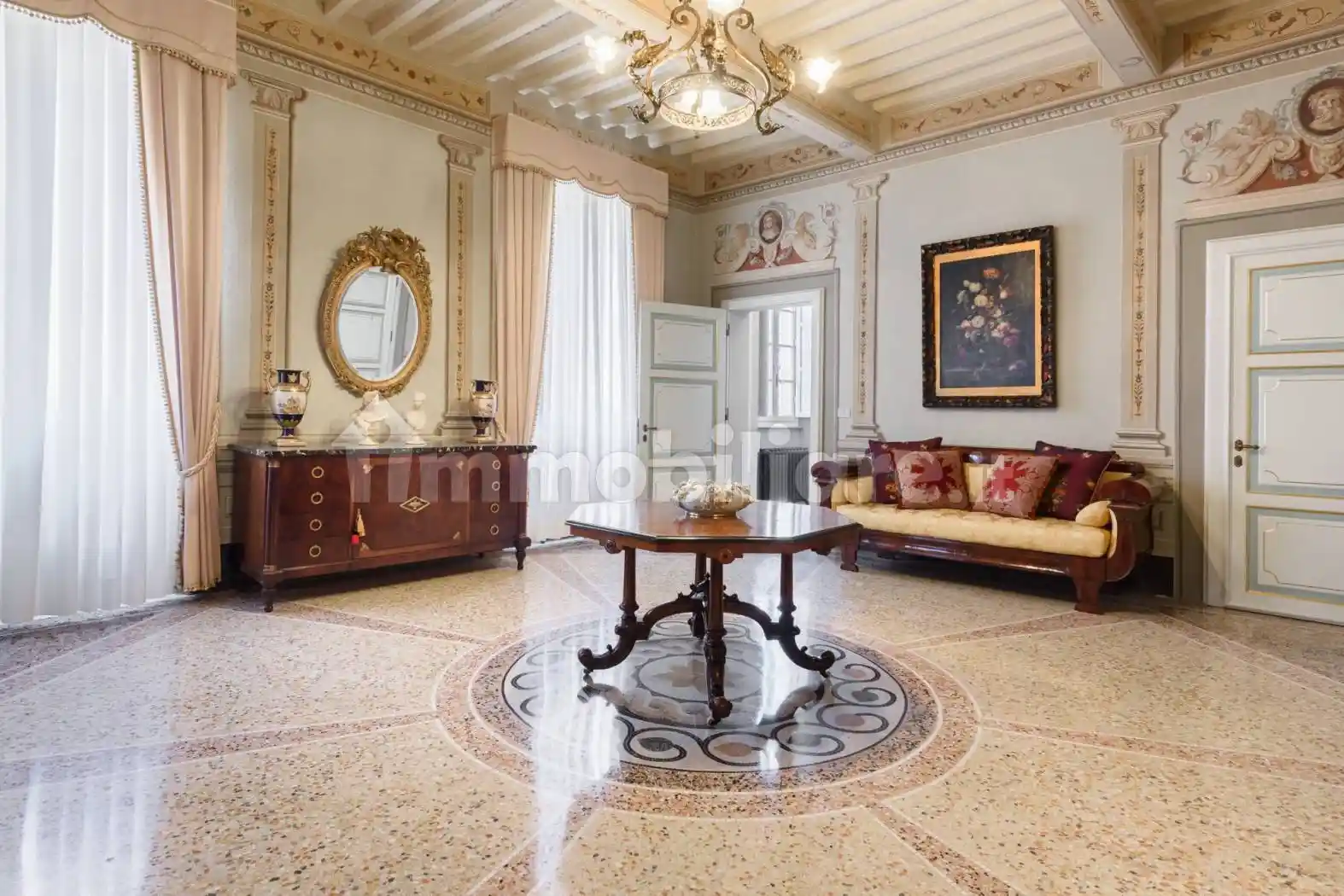 Villa in vendita a Calci