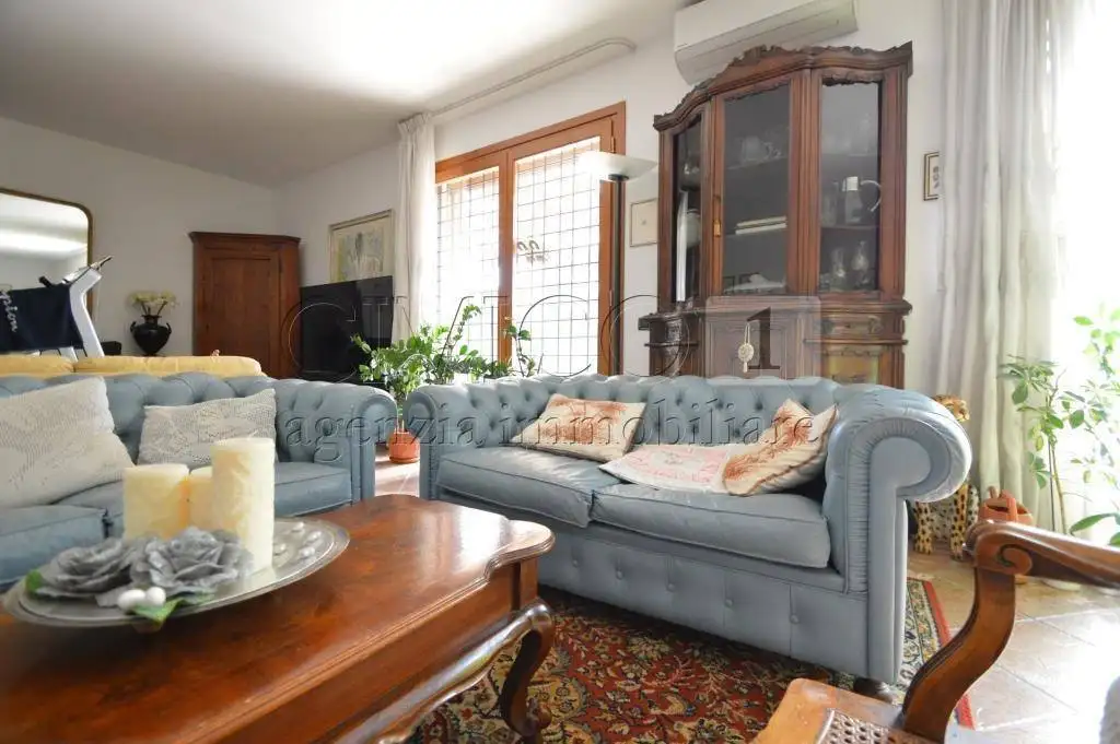 Villa in vendita a Agugliaro