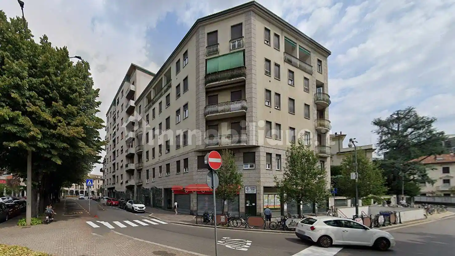 Appartamento in affitto a Saronno