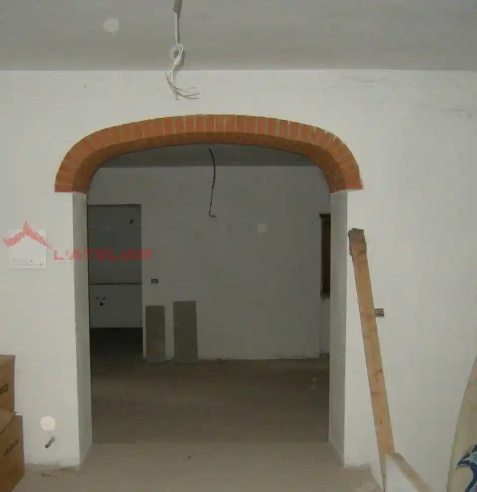 Terratetto unifamiliare 280 m², Palazzo del Pero, Arezzo - foto 4