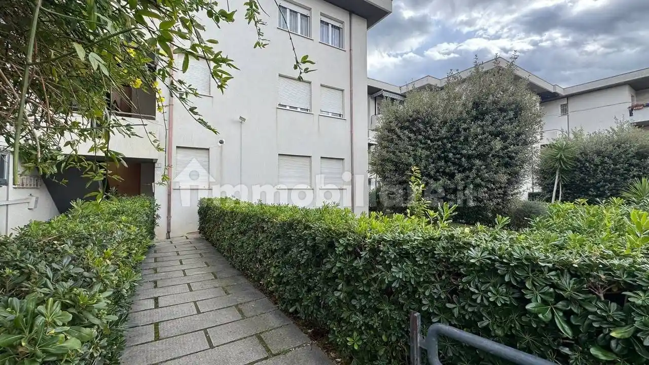 Trilocale via Ignazio Silone 1, Centro, Nereto - foto 2