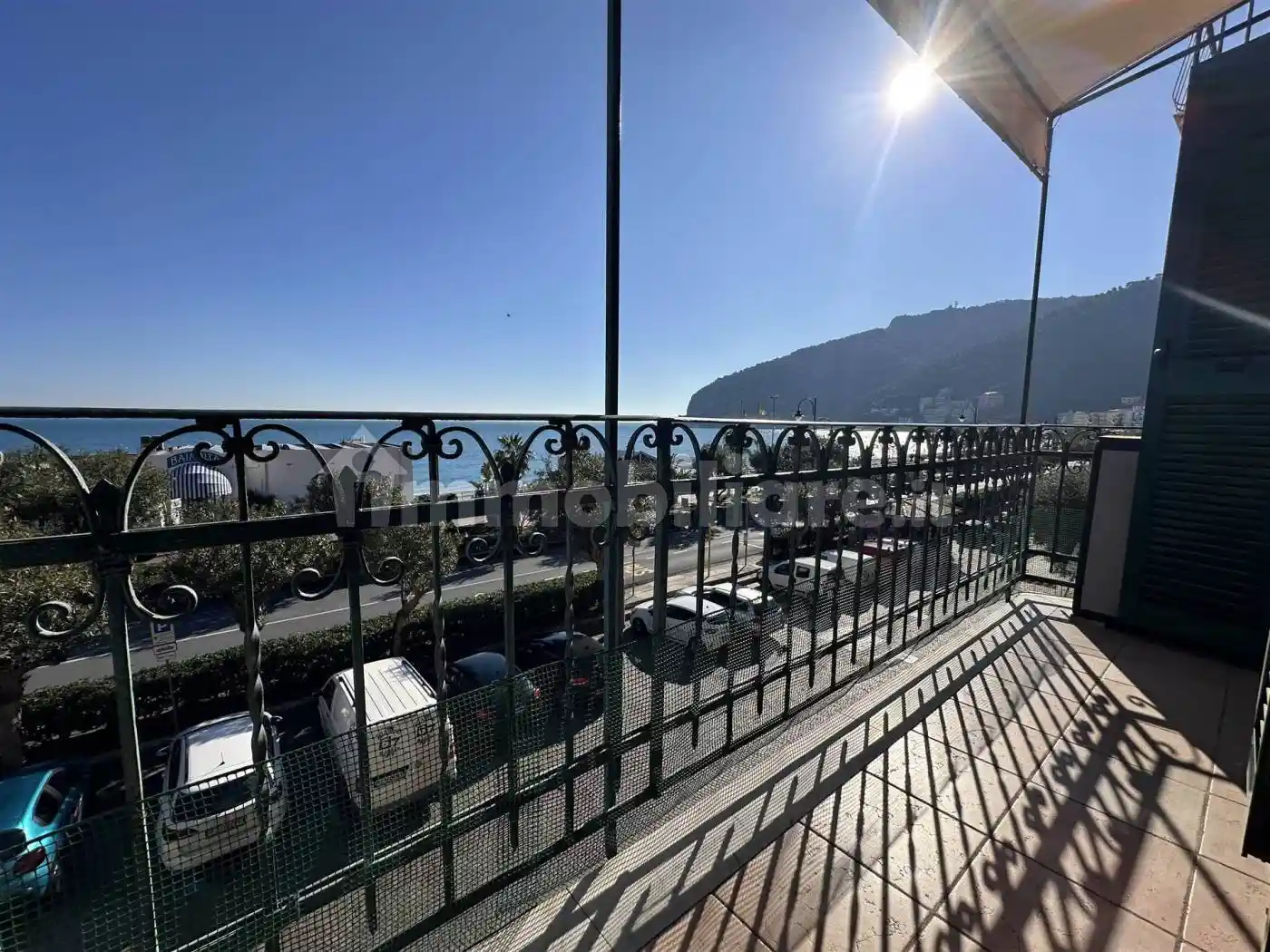 Appartamento in vendita a Noli