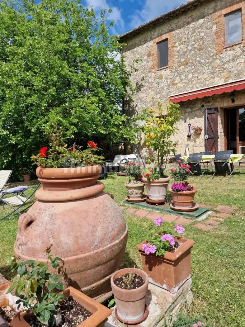 Rustico - Casale in affitto a Monteroni d'Arbia