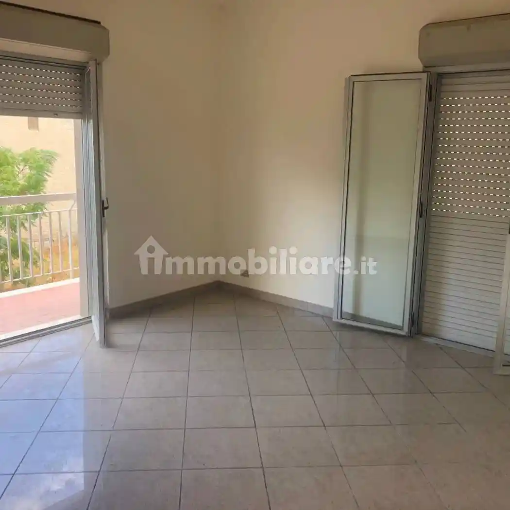 Quadrilocale via Polinca 7, Centro, Villa San Giovanni - foto 2