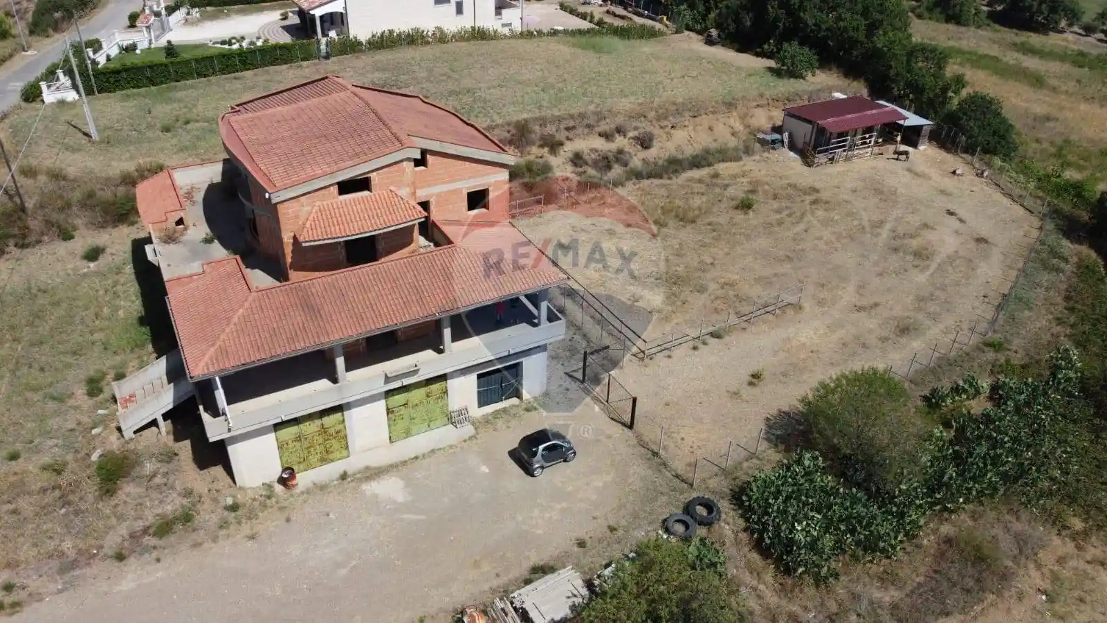 Rustico, nuovo, 880 m², Montescaglioso - foto 3
