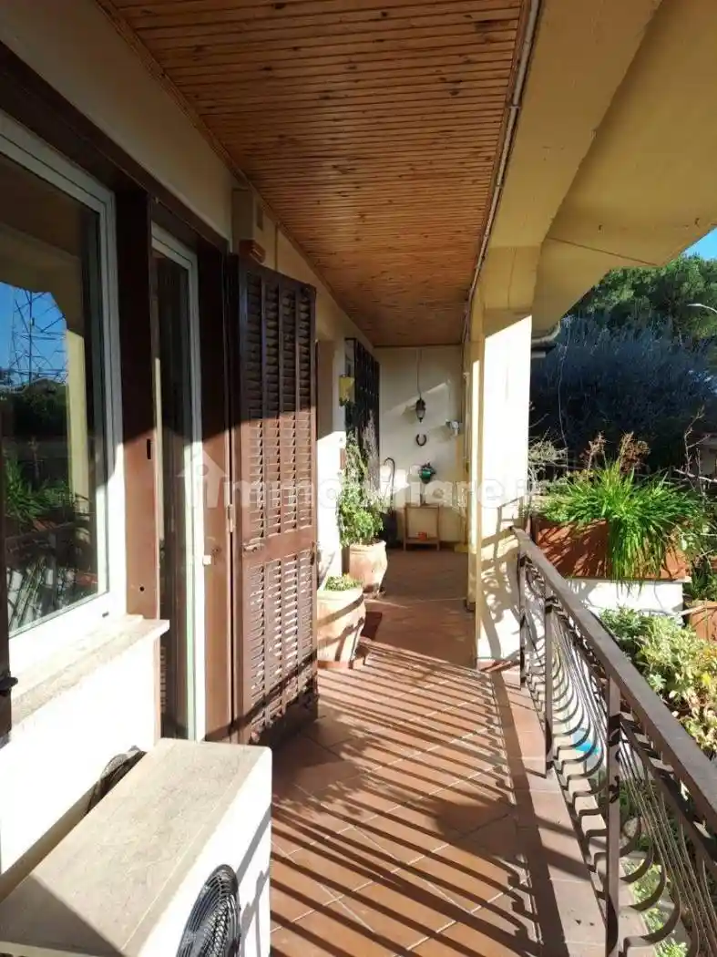 Villa bifamiliare via Monte Cervialto, Colleverde, Guidonia Montecelio - foto 5