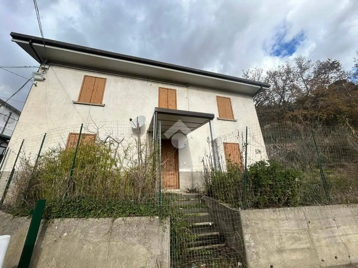 Casa indipendente in vendita a Cosenza